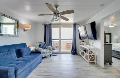 Hudson Apartment | Private Beach Access and Gulf Views Hudson Condo!