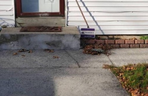 Richwood House | PRIVATE ENTRANCE AND PATIO WITH 60"TV