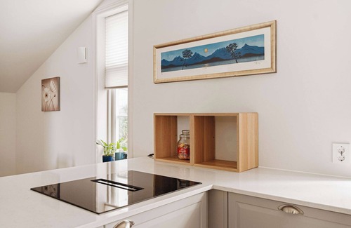 Sandviken House | Private garden | Fairytale Bergen house | Seaside