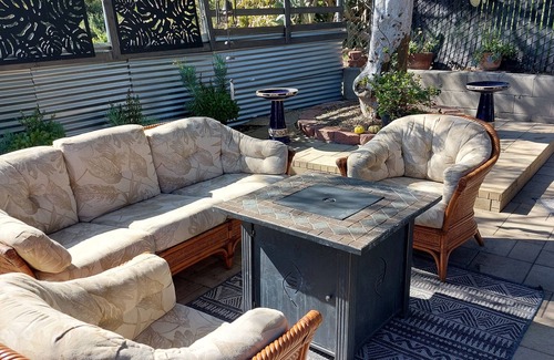 Fairmount Park House | Private Home great single story home. Plenty of space for the family.