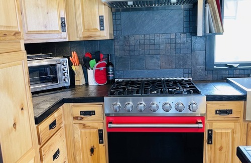 Champlain House | Private Lakefront 4-bedroom vacation with two home's on Lake Champlain