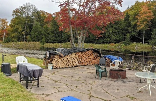 Parksville RV Rental | Private Lakefront Glamping Campsite