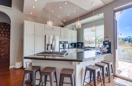 San Diego House | Private Luxury Resort Home in ♥ of the City - Pool ♥ Spa ♥ Outdoor Lounge ♥ Casa Paradiso