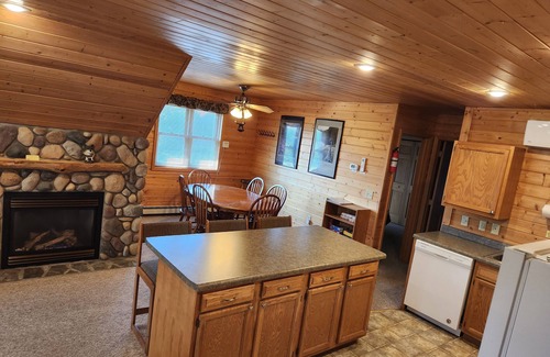 Crosslake Ski Chalet | Private, Peaceful, Up-North Retreat-Close to All Crosslake Has to Offer!
