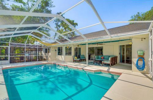 Spring Hill House | Private Pool and Lanai Spring Hill Oasis