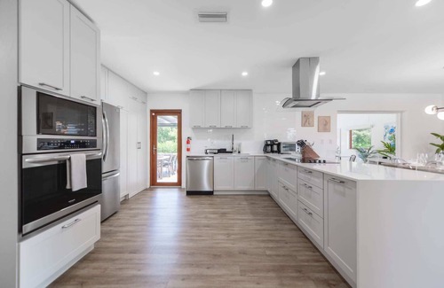 Olympia Heights House | Private Pool House w/4BR in Westchester Miami