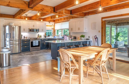 Mashpee Cottage | Private Pool & Screened Deck: Mashpee Home!