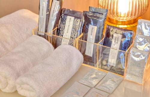 Fujikawaguchiko Cabin | Private Presidential Suite Modern Luxury Upper L/Minamitsuru-gun Yamanashi