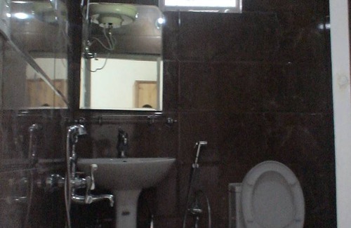 Shimla Resort | Private room ∙ 2 guests