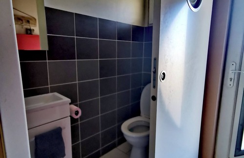 Lodeve Bed & Breakfast | Private room at the foot of the Cevennes