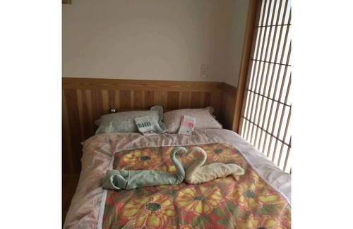 Tsu House | Private Room Double bed private room 1 hour fro / Tsu Mie