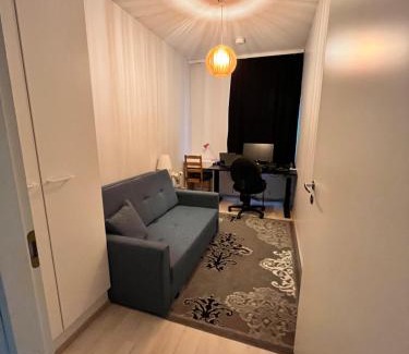 Espoo House | Private room near lake with sauna