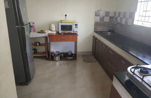 Peelamedu Apartment | Private Rooms with Great Breakfast Options