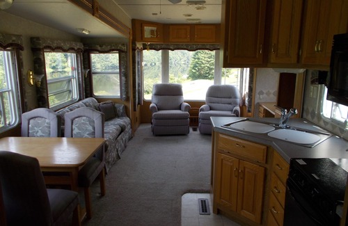 Monroe House | Private RV Camping on the Connecticut River with local mountain views!