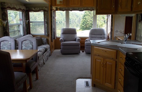 Monroe House | Private RV Camping on the Connecticut River with local mountain views!