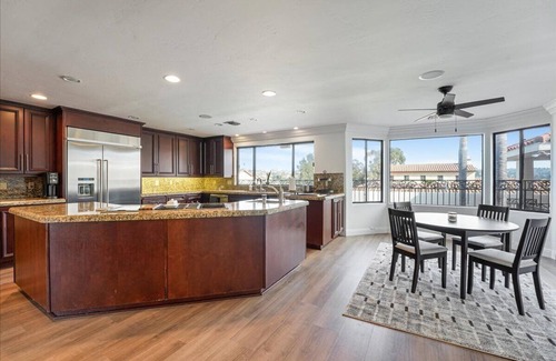 Bonita House | Private SoCal Oasis in Bonita