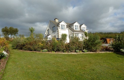 Milltown Apartment | private studio apartment