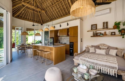 Pejeng Kawan Villa | Private Villa Resort w/2bedrooms, gym, yoga shala, Sonos in Pejeng Kawan, Ubud