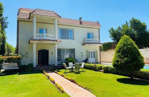 Al-'Amriyah Villa | private Villa with a special view