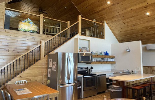 Ponsford Resort | PROMO 21% WEEKLY AND MONTHLY DISCOUNT.n Lake Front Home with Resort Amenities