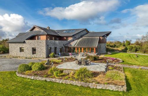 Carrowmoreknock House | Property 434 - Oughterard