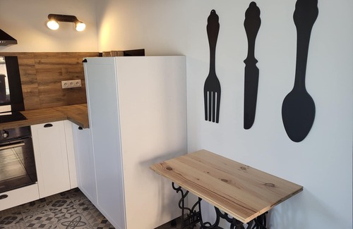 Carla-de-Roquefort House | Propriété de Campagne Rénovée