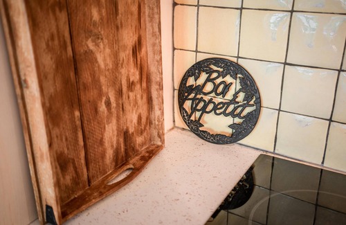 Barjols House | Provencal gîte with pool in unique location