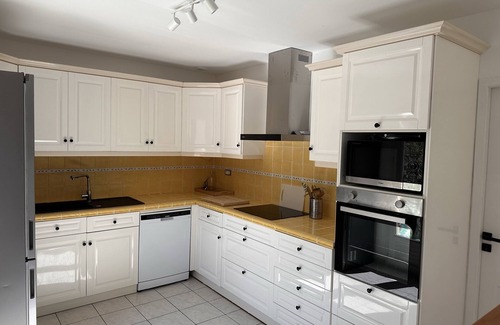 Moissac-Bellevue Villa | Provençal villa with pool on a large property in a quiet setting.