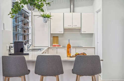 Golden Beach House | Pumicestone Beach House - 200m to the passage