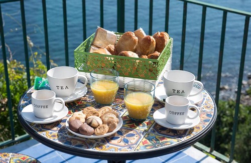 Procida Bed & Breakfast | Punta Lingua Relais- Room 1 Sunrise Terrace