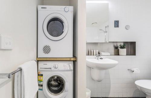 Chinatown Apartment | Punthill Apartment Hotel - Little Bourke