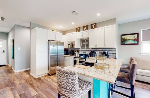 Gordonville House | Pura Vida Texoma | House in Gordonville with lake views