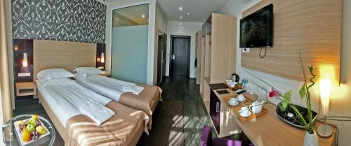 Obolons'kyi District Hotel | Pushcha Congress Hotel