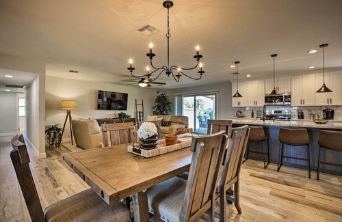 Sun City West Cottage | Putting Green, Community Perks: Sun City West Home