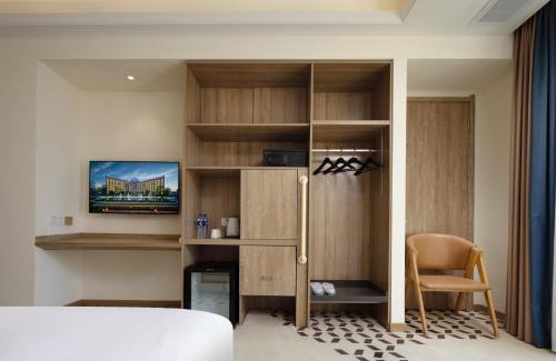 Cixi Hotel | Q-Box Ningbo Hangzhou Bay