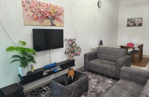 Kampung Jelatang House | QMR Homestay