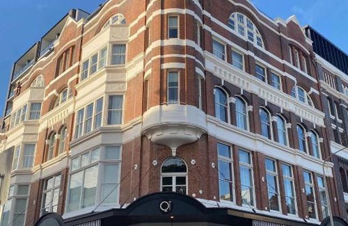 Newcastle Hotel | QT Newcastle