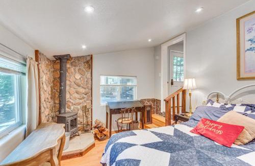 Idyllwild House | Quaint Idyllwild Cabin half Mi to Trailhead!