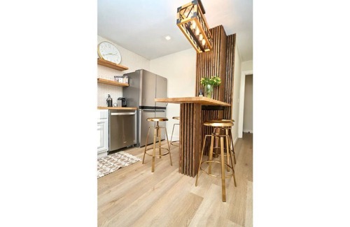 Johnsonburg House | Quaint, Off Grid Lakefront Cabin on 200 private Acres