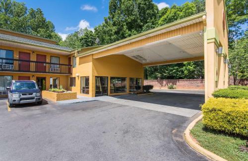 Kings Mountain Hotel | Quality Inn Kings Mountain