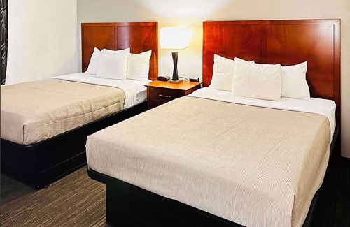 Merriam Park Hotel | Quality Inn St. Paul-Minneapolis-Midway