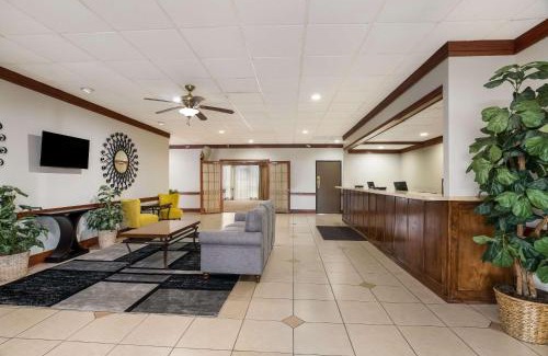 Alice Hotel | Quality Inn