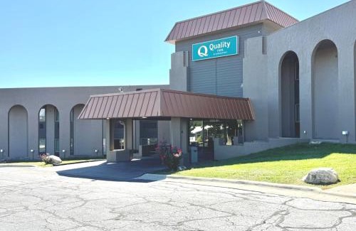 West Des Moines Hotel | Quality Inn