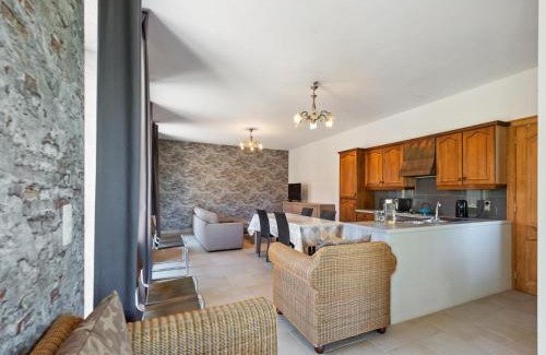 Geetbets House | Quanto A