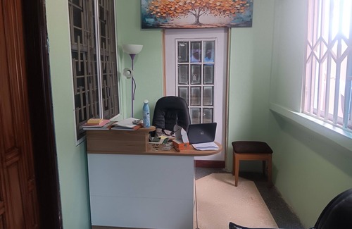 Accra Hotel | QUEEN PLAZA HOTEL