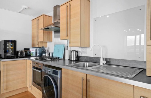 Central Aberdeen Apartment | Queens Apartments | Grampian Lettings Ltd