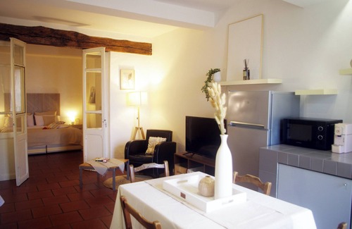 Biella Apartment | QuickHome Piazza Cisterna