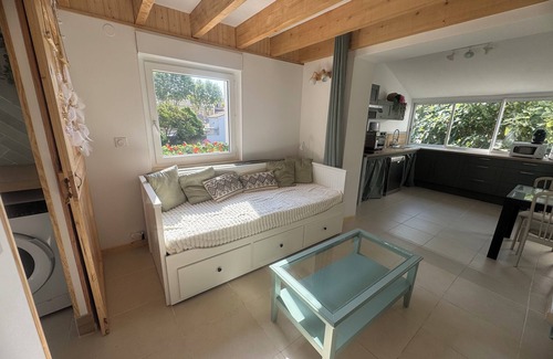 Lamalou-les-Bains House | Quiet 35m2, 200 m from the center and thermal baths, air conditioning, garden, swimming pool, pets allowed