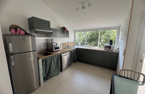 Lamalou-les-Bains House | Quiet 35m2, 200 m from the center and thermal baths, air conditioning, garden, swimming pool, pets allowed