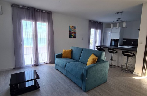 Pietranera Villa | Quiet apartment in villa with breathtaking sea view at the beginning of Cap Corse *